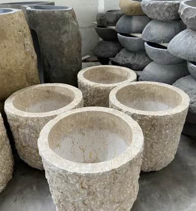 Planter 27