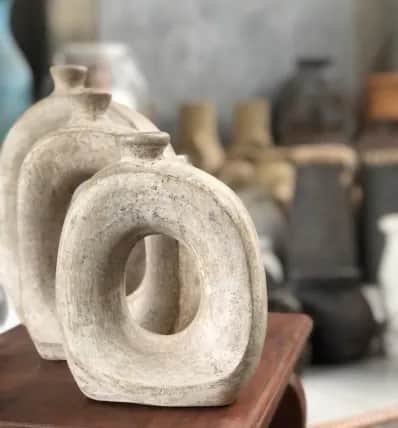 Vase 12