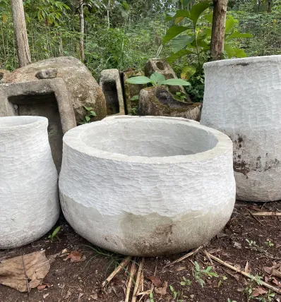 Pots 19