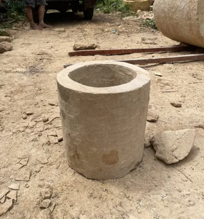 Pots 25