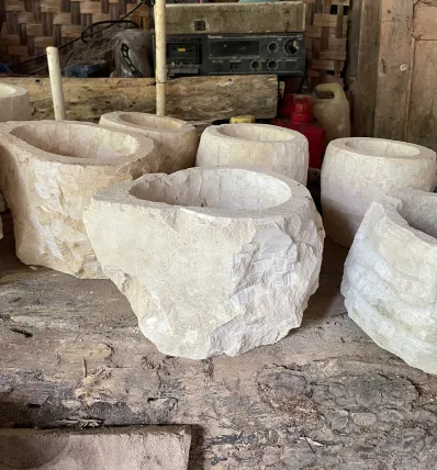 Pots 30