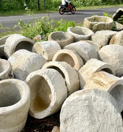 Pots 31
