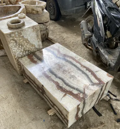 Furniture 17