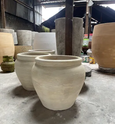 Pots 17