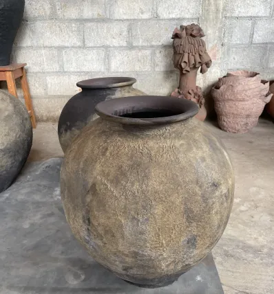 Pots 19