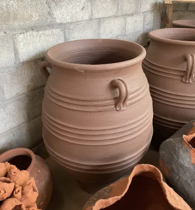 Pots 20