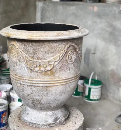 Pots 9